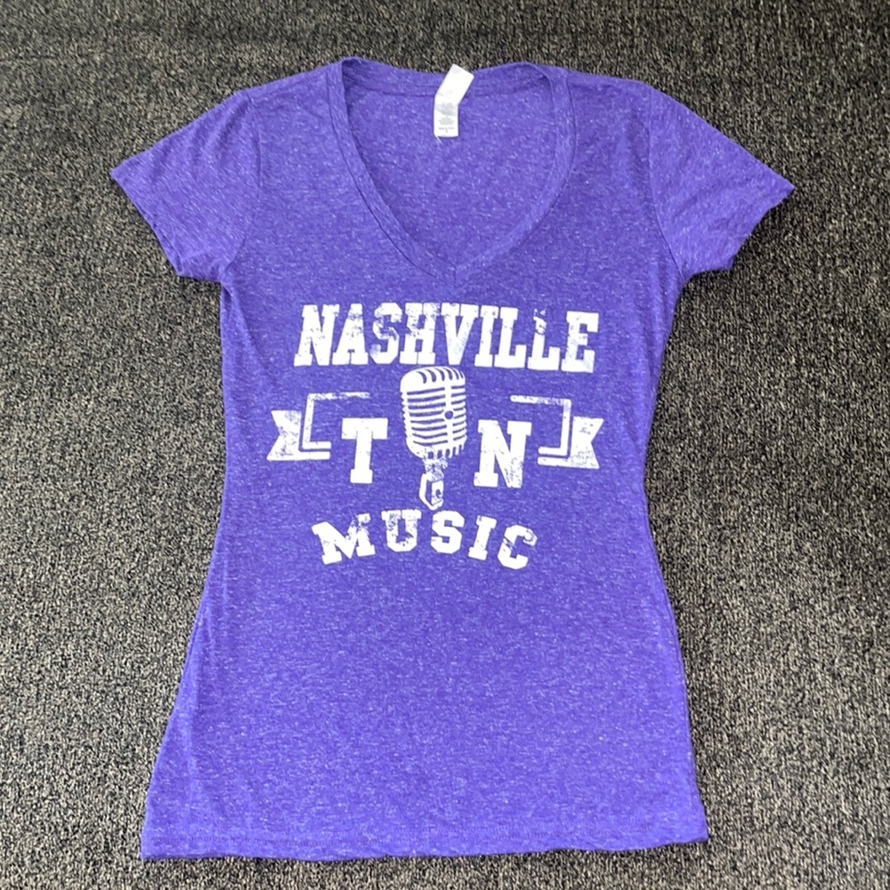 💕2 for $25 NASHVILLE TN MUSIC Graphic T-Shirt Purple & White Sz S short Sleeve.